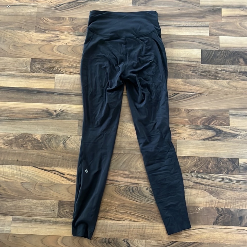 Lululemon Base Pace High-Rise Running Tight 28" 
Brushed Nulux